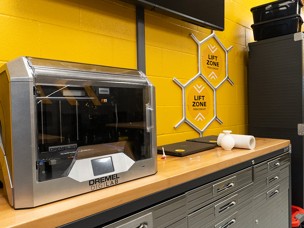 Alderwood Club Comcast Lift Zone