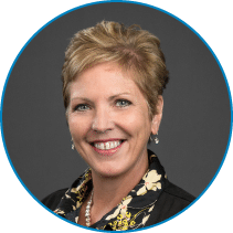 Marci Volmer headshot