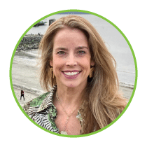 Angela Collins headshot