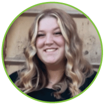 Maddie Harris headshot